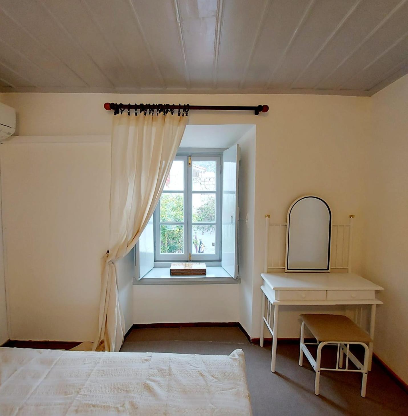 Danae Port House Apartment Hydra  Bagian luar foto