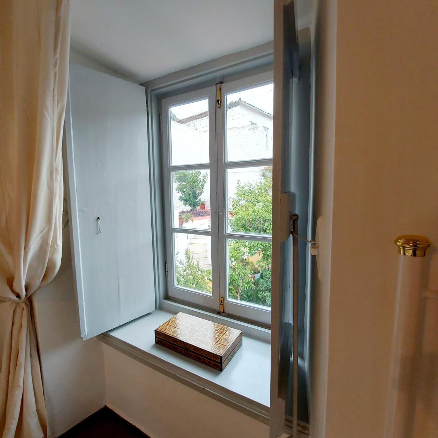 Danae Port House Apartment Hydra  Bagian luar foto